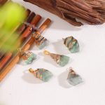 Irregular Natural Stone Pendant, Polished Green Crystal Charms, DIY Jewelry Accessories Wholesale - Image 4